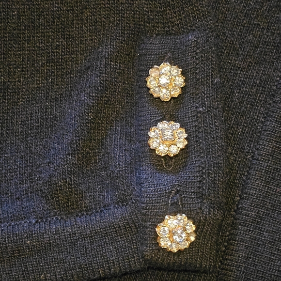 CHANEL Vintage 100% Cashmere Rare Cardigan Authentic Sweater size L - Picture 11 of 16